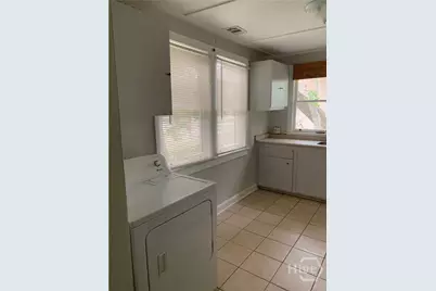 1212 E 32nd Street, Savannah, GA 31404 - Photo 5