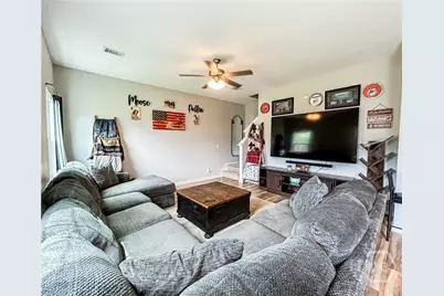 91 W Winn Avenue, Hinesville, GA 31313 - Photo 15