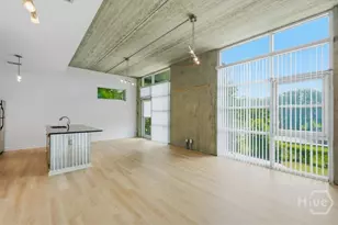 536 Selma St, Savannah, GA 31401 - Photo 5