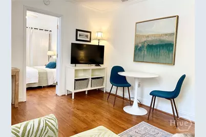 215 W Taylor Street, Savannah, GA 31401 - Photo 7