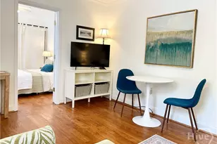 215 W Taylor St, Savannah, GA 31401 - Photo 7