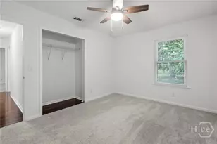 18 E White Hawthorne Dr, Savannah, GA 31419 - Photo 15