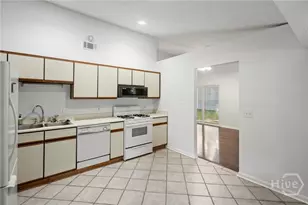 18 E White Hawthorne Dr, Savannah, GA 31419 - Photo 13