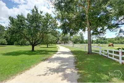 90 Stagecoach Road, Bloomingdale, GA 31302 - Photo 3