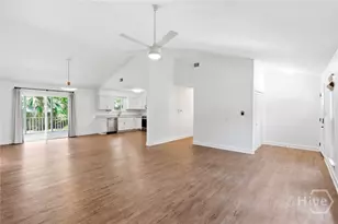911 Juanita St, Savannah, GA 31410 - Photo 9