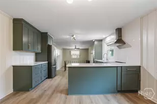 1462 Marlborough Way, Savannah, GA 31406 - Photo 9