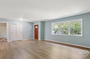 1462 Marlborough Way, Savannah, GA 31406 - Photo 5