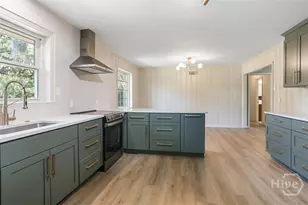 1462 Marlborough Way, Savannah, GA 31406 - Photo 11