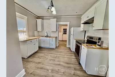 921 W 46 Street, Savannah, GA 31415 - Photo 5