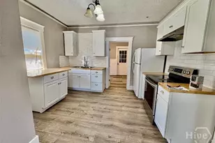 921 W 46th St, Savannah, GA 31415 - Photo 5