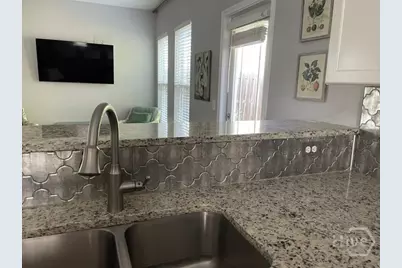 124 Chapel Lake S, Savannah, GA  - Photo 11