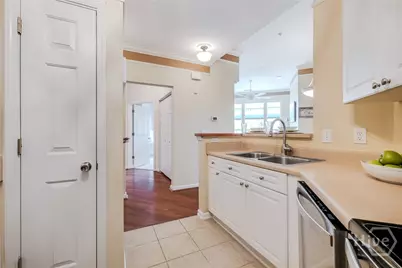 1738 Whitemarsh Way, Savannah, GA 31410 - Photo 9