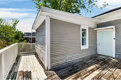 743 E Henry Street, Savannah, GA 31401 - Photo 17