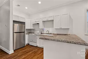 743 E Henry St, Savannah, GA 31401 - Photo 9