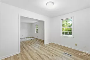 2326 Lorraine Dr, Savannah, GA 31404 - Photo 7