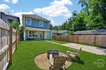 706 W 44th Street, Savannah, GA 31405 - Photo 33