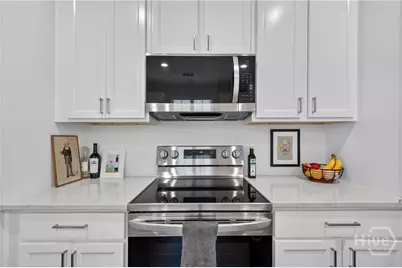 706 W 44th Street, Savannah, GA 31405 - Photo 15