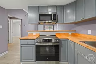 705 W 47th St, Savannah, GA 31405 - Photo 13
