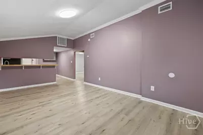 705 W 47th Street, Savannah, GA 31405 - Photo 9