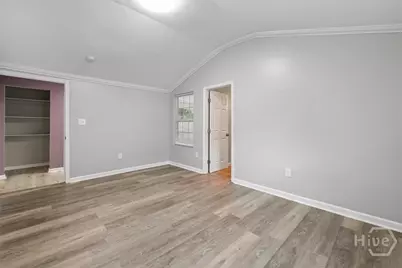 705 W 47th Street, Savannah, GA 31405 - Photo 15