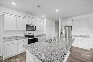 72 Knotty Ct, Richmond Hill, GA 31324 - Photo 3
