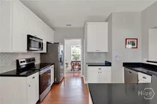 315 Gloucester Rd, Savannah, GA 31410 - Photo 13