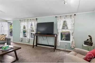 124 Edgewater Drive, Bloomingdale, GA 31302 - Photo 5