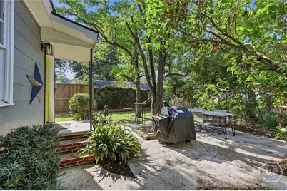 2301 E 40th Street, Savannah, GA 31404 - Photo 35