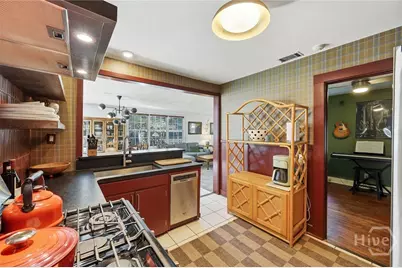 2301 E 40th Street, Savannah, GA 31404 - Photo 23