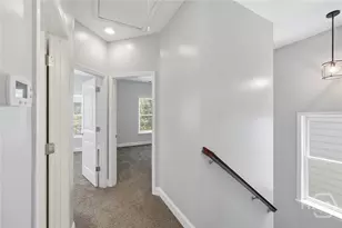 1701 Lincoln St, Savannah, GA 31401 - Photo 17