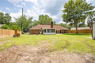 210 W General Stewart Wy, Hinesville, GA 31313 - Photo 39