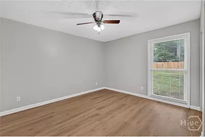 210 West General Stewart Way, Hinesville, GA 31313 - Photo 29