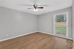 210 W General Stewart Wy, Hinesville, GA 31313 - Photo 29