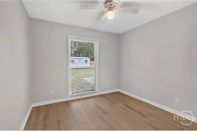 210 West General Stewart Way, Hinesville, GA 31313 - Photo 27