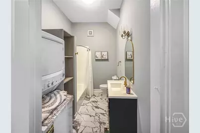 413 E 36th Street, Savannah, GA 31401 - Photo 13