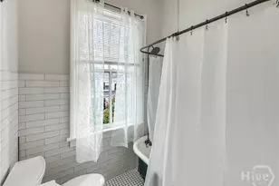 413 E 36th St, Savannah, GA 31401 - Photo 15