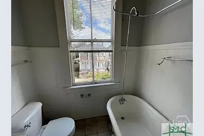 413 E 36th Street, Savannah, GA 31401 - Photo 5