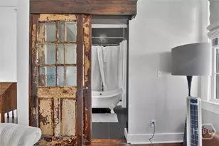 508 E York St, Savannah, GA 31401 - Photo 19
