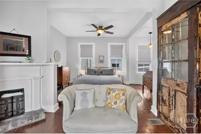 508 E York Street, Savannah, GA 31401 - Photo 17