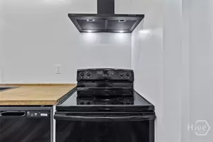 604 W 40th St, Savannah, GA 31415 - Photo 17