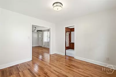 2324 E 40th Street, Savannah, GA 31404 - Photo 15