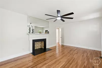 2324 E 40th Street, Savannah, GA 31404 - Photo 9