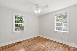 2324 E 40th St, Savannah, GA 31404 - Photo 19