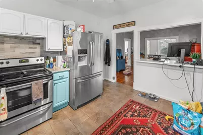 220 E 53rd Street, Savannah, GA 31405 - Photo 23