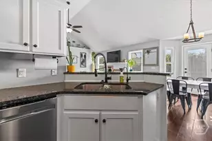 468 Golden Grove Ln, Richmond Hill, GA 31324 - Photo 11