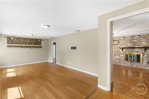 17 Regent Dr, Savannah, GA 31406 - Photo 15