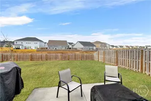 258 Lakepointe Dr, Port Wentworth, GA 31407 - Photo 5