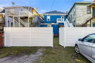 534 E Waldburg St, Savannah, GA 31401 - Photo 39