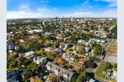 534 E Waldburg Street, Savannah, GA 31401 - Photo 43