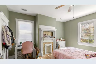534 E Waldburg Street, Savannah, GA 31401 - Photo 33